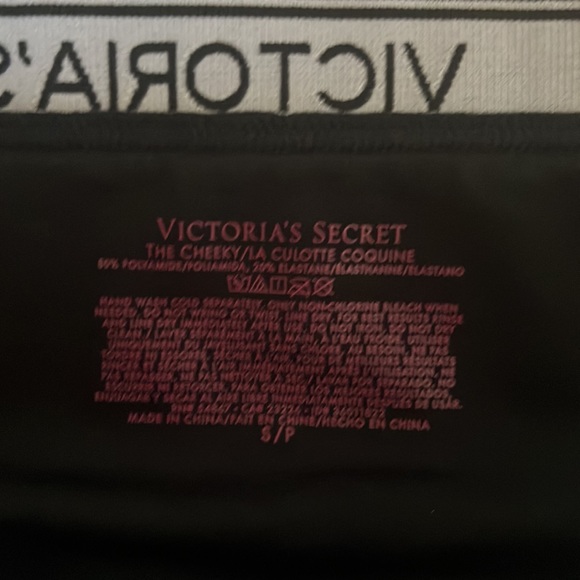 Victoria’s Secret black bikini - Picture 5 of 5